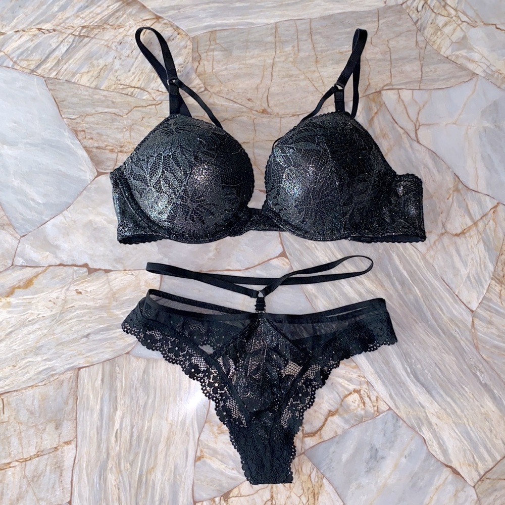 32B Small 2 Pc Set Very Sexy Push-Up Bra + thong panty black shimmer lace